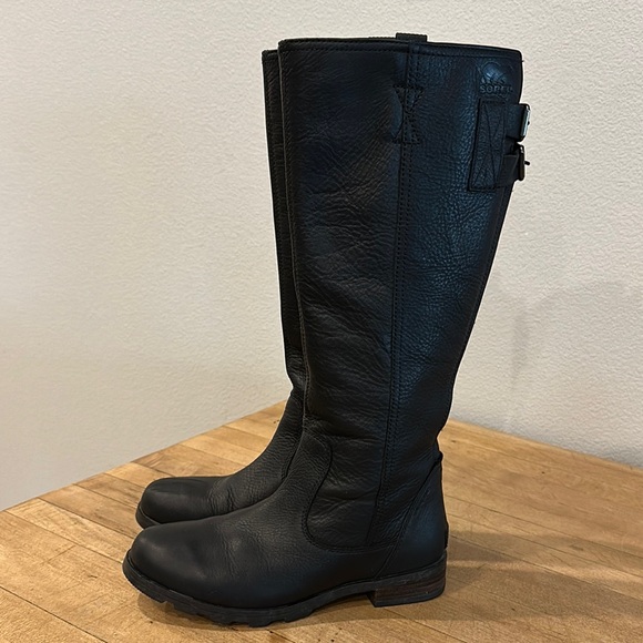 Sorel Black Boots - Picture 6 of 8